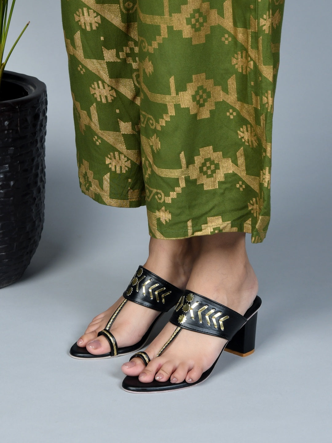 Black Ethnic Kolhapuri Triangle Heels Sandal