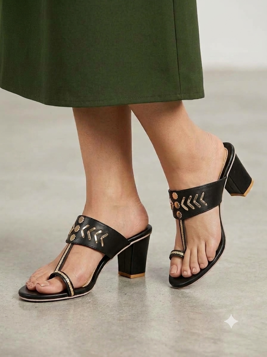 Black Ethnic Kolhapuri Triangle Heels Sandal